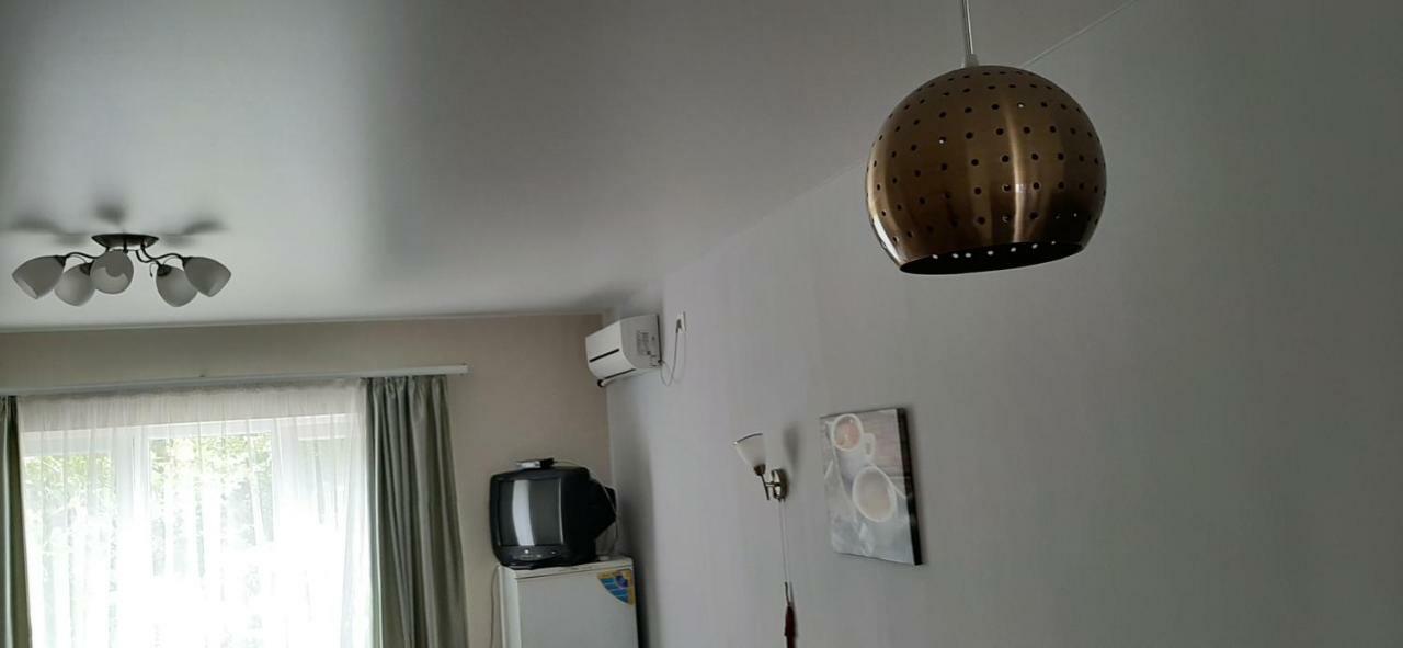 Звёздный Hotel โอเดสซา ภายนอก รูปภาพ